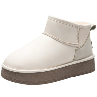 大东2025冬季新款女鞋时尚休闲平底加厚雪地靴中跟圆头保暖女短靴