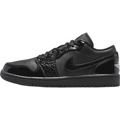 耐克女士运动低帮板鞋