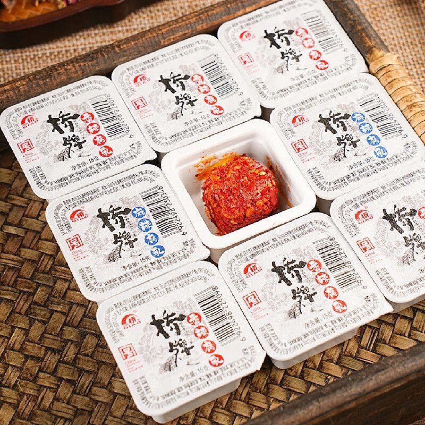 桥牌一块腐乳15g香辣豆腐乳下饭拌面面菜老牌子家用手夹馒头老字