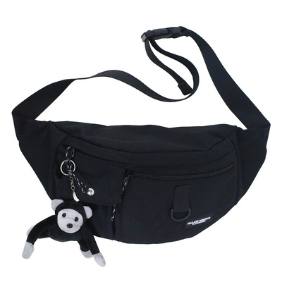 日系原宿工装斜挎包机能港风街拍