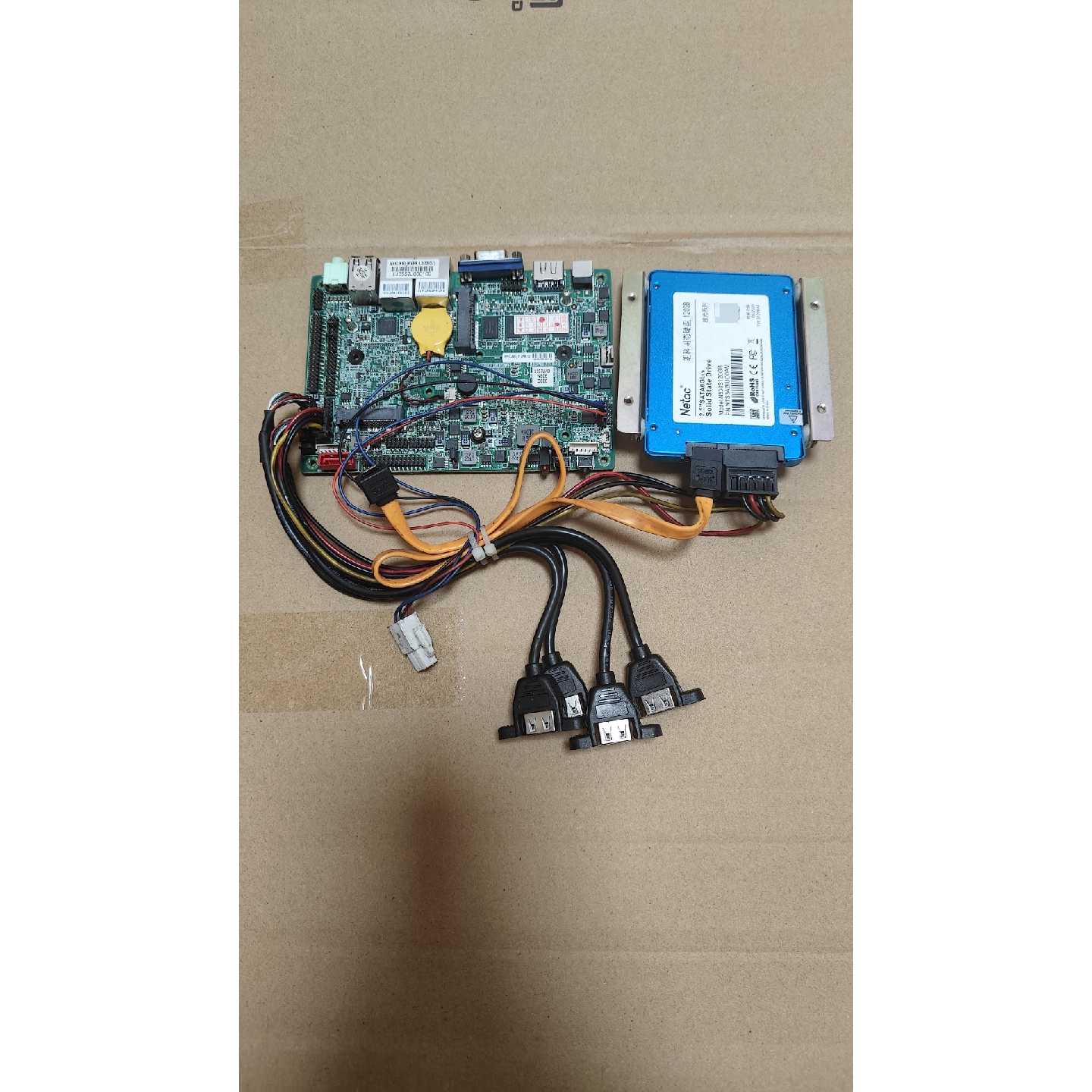 朗科Netac120GB2.5PCB电路板/印刷线