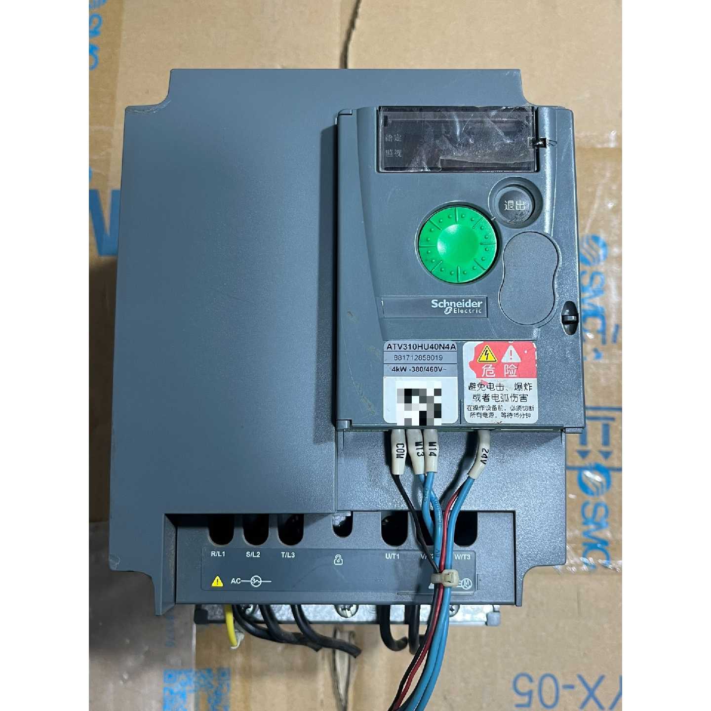 ATV310HU40N4A 施耐德 变频器 4KW 工业调速设备