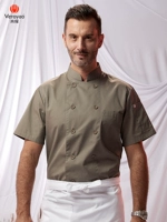 Зеленая футболка, короткий рукав