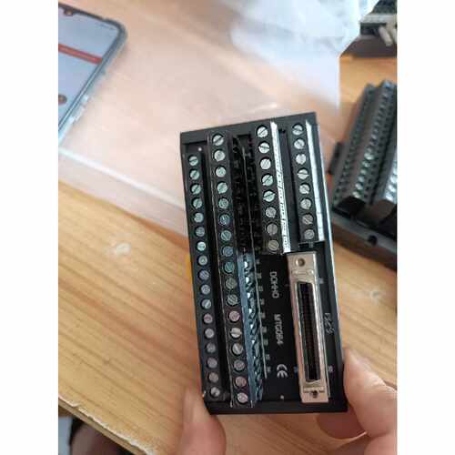 议价多贺50p伺服接线端子台MT064配2米长SCSI50针连维修