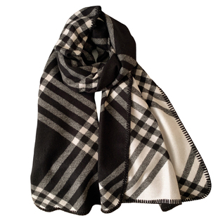 韩系氛围感黑白格子针织围巾女秋冬保暖防寒加厚学生护颈围脖披肩
