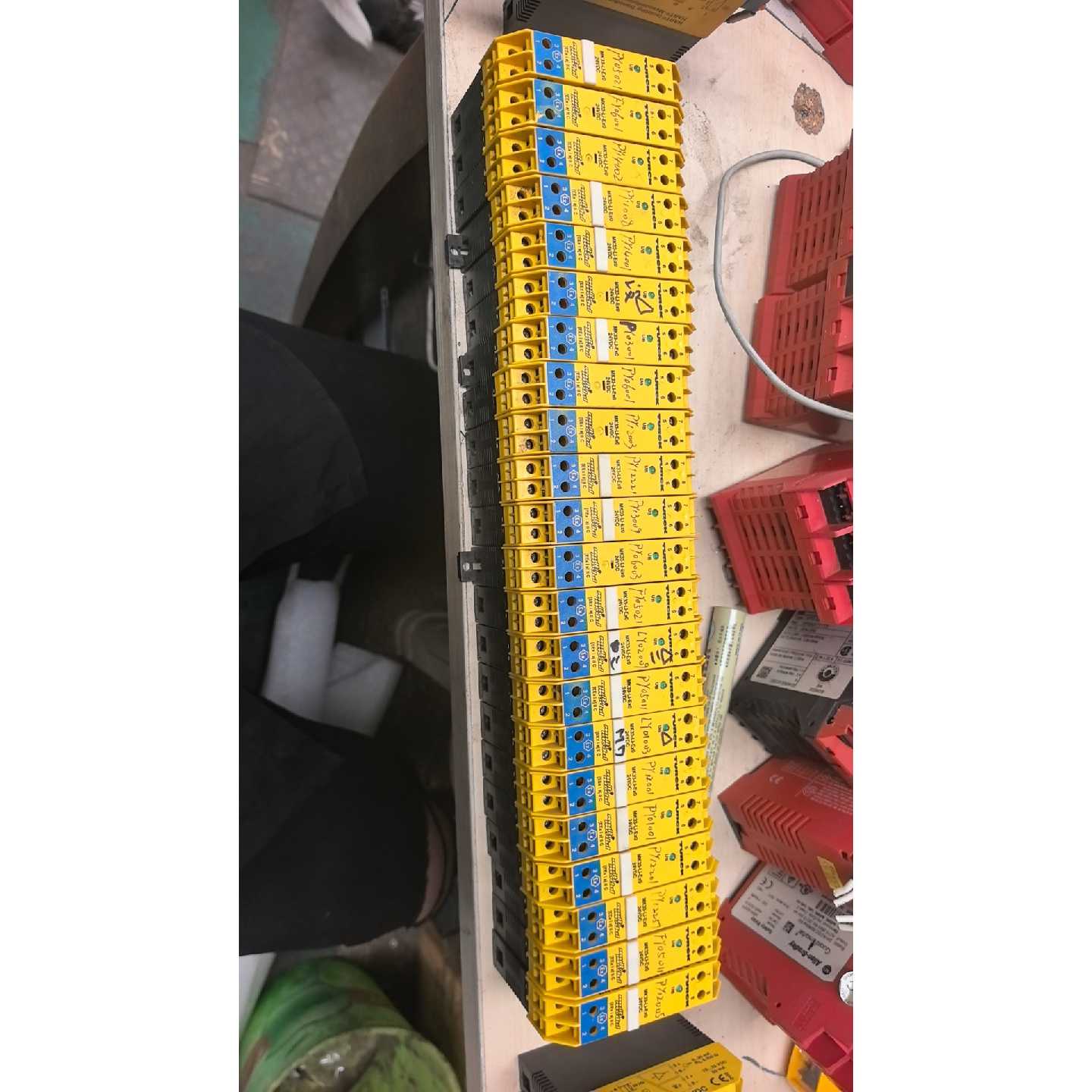 询价下单图尔克安全栅，MK33-LI-Ex0/24VDC，拆机件，成图片