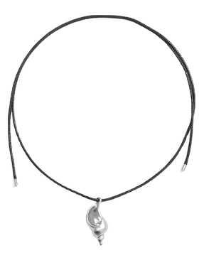黑色绳子海螺吊坠锁骨项链