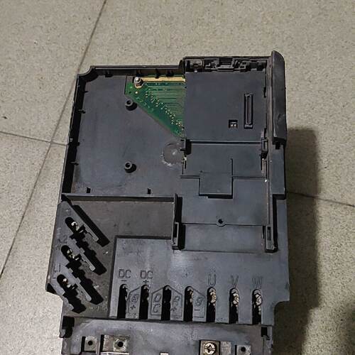 【议价】拆机变频器6SE6440-2UD25-5CA1成色如图