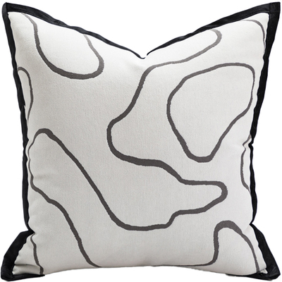 靠垫抱枕黑白软装线条灰白米粒