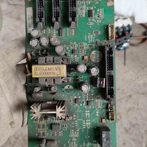 下单前咨询普传PI7800变频器驱动板EI33-LMT.V3，型号GY