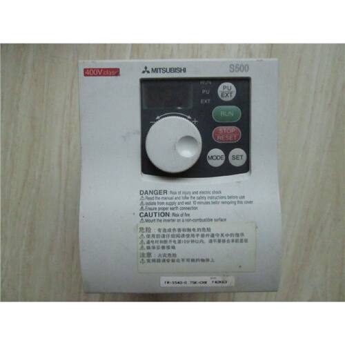 一  原装三菱MITSUBIHI变频器FR-S540-0.75K-CH 380V 0.75KW包好