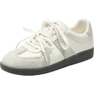 达芙妮德训鞋女2025新款秋冬加绒运动休闲鞋小白鞋子女款平底板鞋