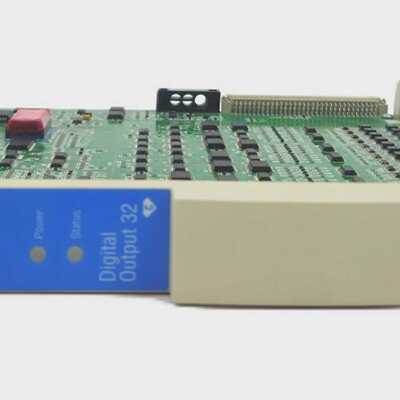 HONEYWELL 80363975-150 M F DIGITAL OUTPUT 32 AC04W14-M1258 F