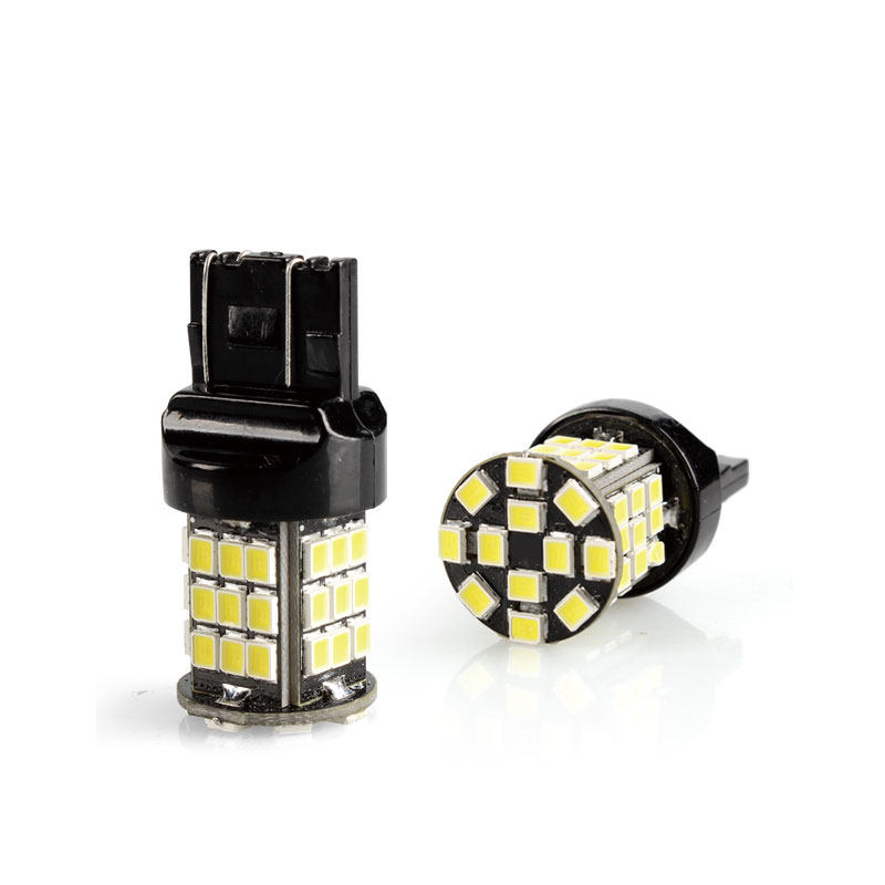 LED高亮白光日行灯君威锐放Q50L