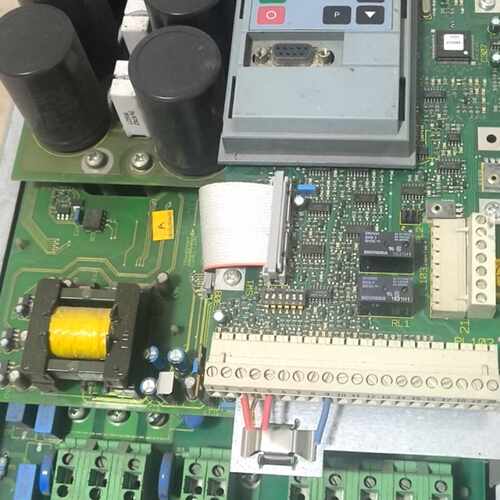 溢价-变频器 6SE9522-4DG40 11KW 380V
