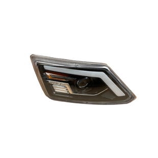 淮海全封闭电动三轮车led前大灯后尾灯中网总成半棚车全车配件