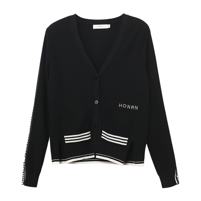 红人V领羊毛修身针织开衫女黑色