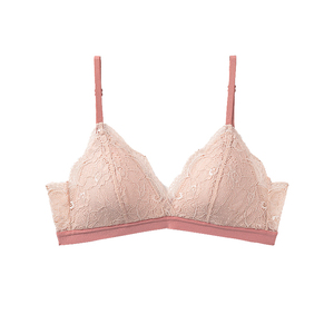 法式少女蕾丝边三角杯大胸显小胸内衣女无钢圈超薄款性感文胸罩杯