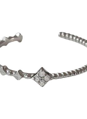 轻奢四叶花精致小众设计风戒指