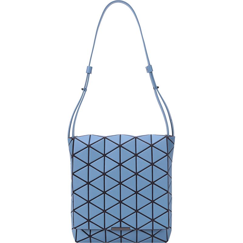 【自营】Issey Miyake 男女款合成革翻盖单肩包斜挎包 手提包正品