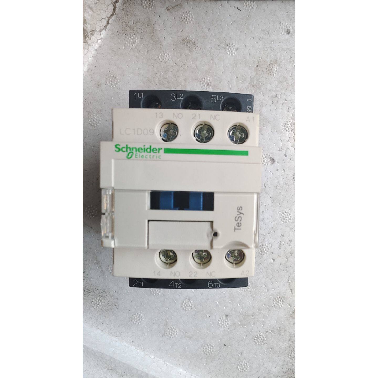 德交流接触器LC1D32F7C全新