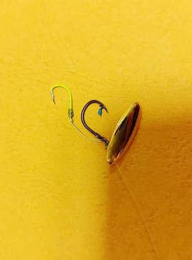 天外仙微物利器5*15mm叩甲虫改进型双钩瓜子亮片钓组 路亚套装5副