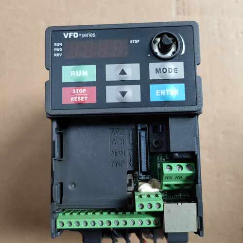询价台达变频器 VFD007E43A议价