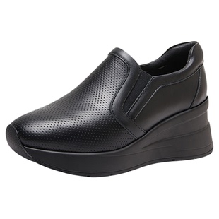 艾淇真皮黑色坡跟鞋女2025秋季新款时尚百搭舒适轻便旅游休闲鞋女