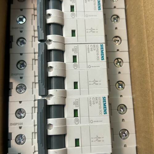 溢价-断路器 5SY6210-7CC 2P C10 400V