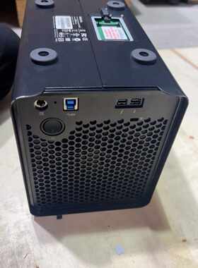 DROBO5D共用存储机器人