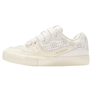 MINISO/名创优品鞋子男棋盘格面包鞋情侣款小白鞋低帮运动滑板鞋