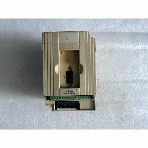 〔议价-可维修〕变频器 HSD6000B02R2G-3 实物拍
