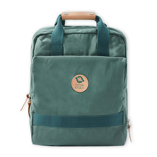 短途旅行双肩背包女轻便大容量高颜值出差时尚设计感防水2024新款