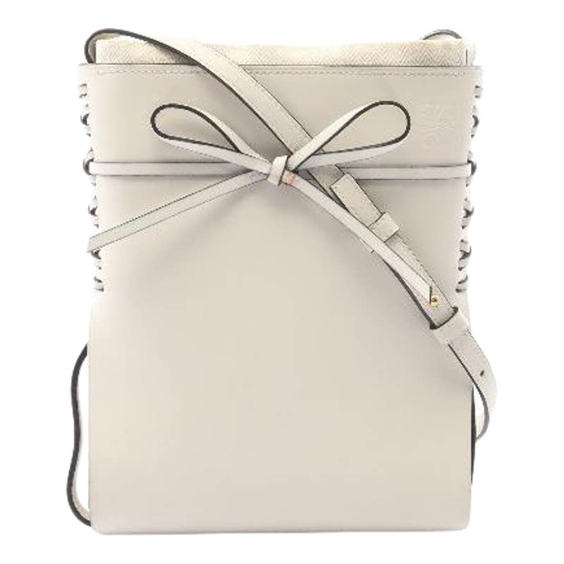 中古Loewe罗意威斜挎包