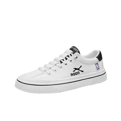 帆布鞋男款2025新款冬季轻便软底休闲低帮防滑一脚蹬运动小白板鞋