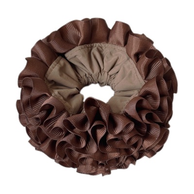 好搭洋气的棕色绣球花大肠圈