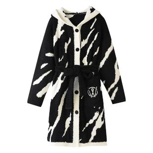 睡袍女士睡衣冬季半边绒加厚加绒长款睡裙秋冬款珊瑚绒浴袍家居服