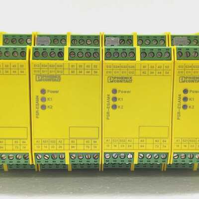 PHOENIX CONTACT PSR-ESAM4 SAFETY RELAY 2963912 (LOT OF 4)