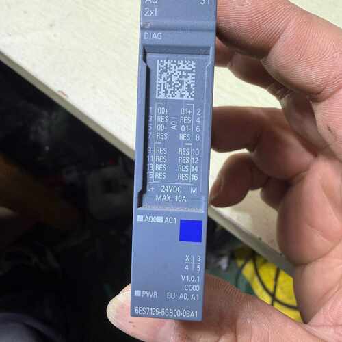 议价西门子6ES7 135-6GB00-0BA1模块，SIMAT维修