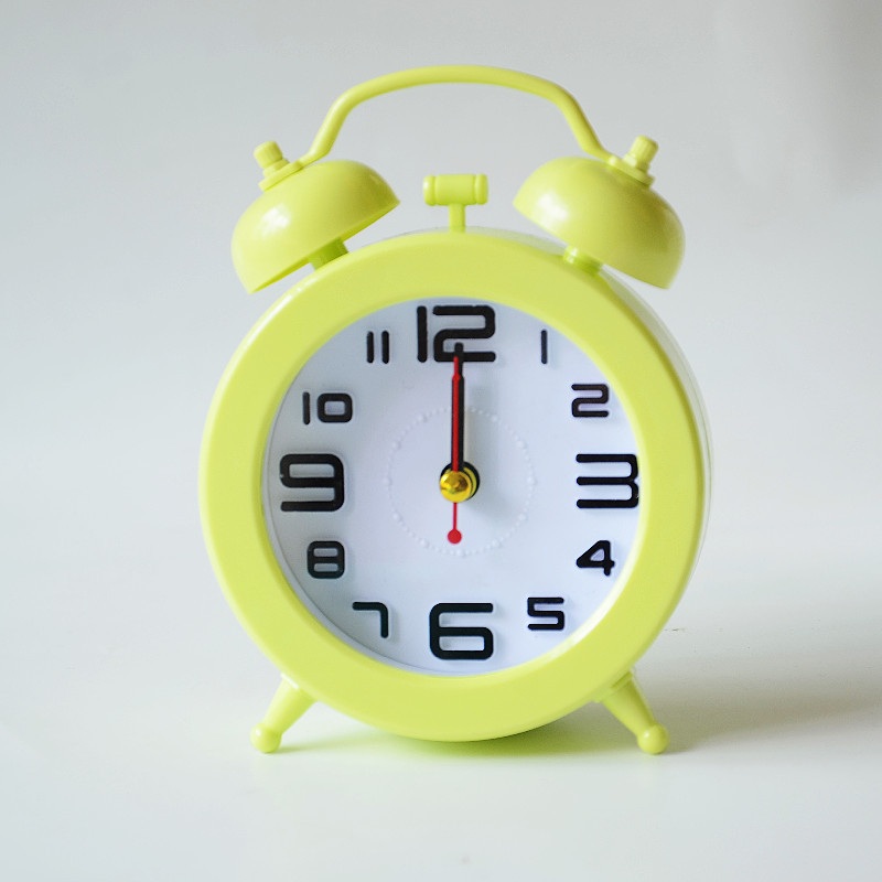 新品糖果色儿童小闹钟钟表台钟学生3d小创意数字立体小床头批发