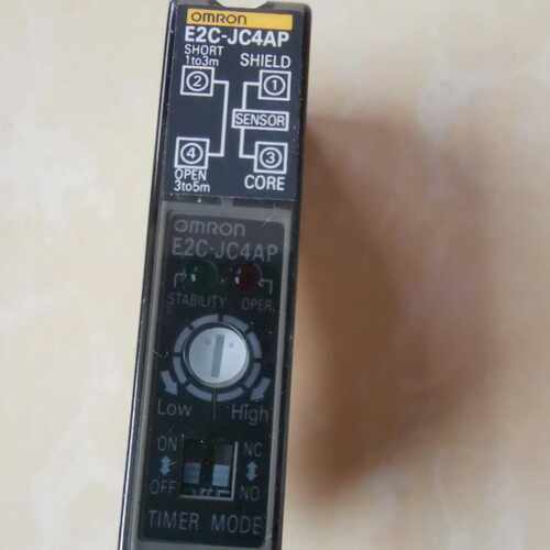 E2C-JC4AP 欧姆龙传感器 接近传感器 工业配件