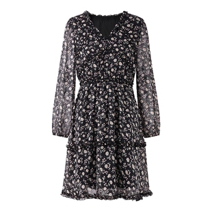 雪纺碎花长袖好看连衣裙2026春季新款优雅复古V领收腰高级A字裙