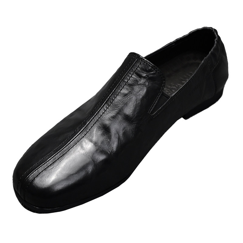 全皮低跟时尚休闲皮鞋