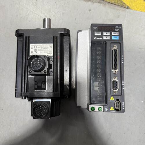 台达伺服电机ECMA-E21315SS，带驱动SB2-B21