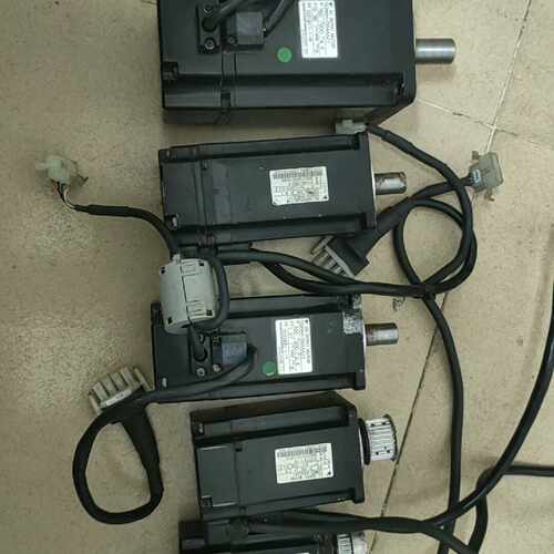 溢价-SGMAS-06ACA21安川600W，400W，200W,