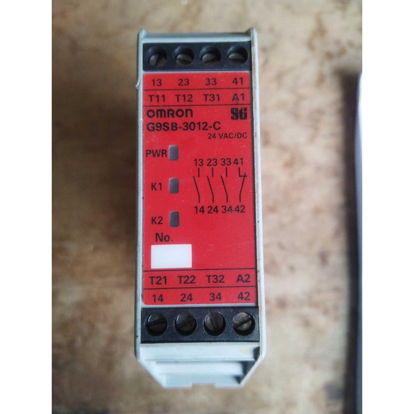 【议价-可维修】欧姆龙 安全继电器 继电器 G9SB-3012 24V G9 全