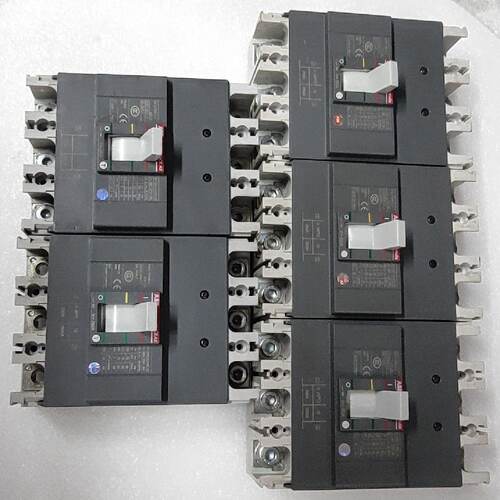 询价断路器A2N250-2503P三个，A2B250-
