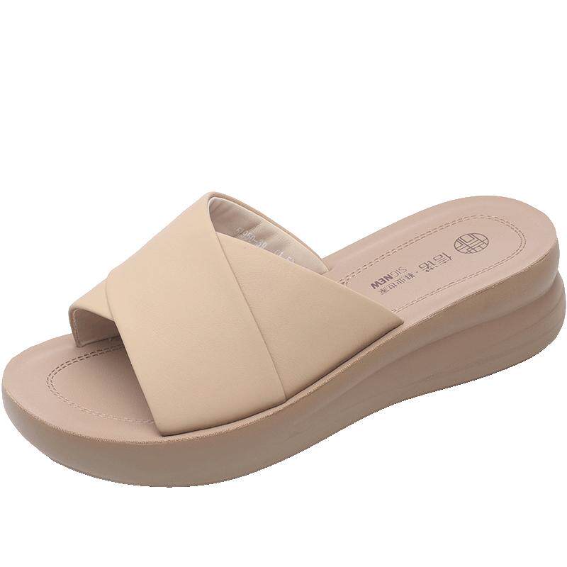 信诺真皮舒适软底一字拖妈妈凉鞋