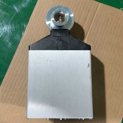 议价VAT蝶阀控制器61228KAHCB1004适用