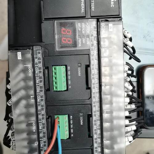 【询价】 CP1H-X40DT-D  ，成色如图，适用